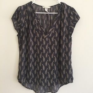 H&M CONSCIOUS Giraffe Print Short Sleeved Top